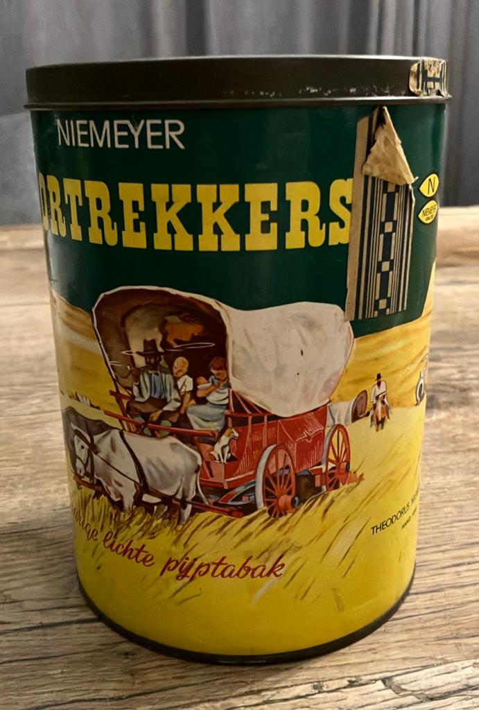 Oud vintage blik Niemeyer Voortrekker pijptabak 250 gram, Verzamelen, Ophalen of Verzenden, Gebruikt, Tabaksdoos of Verpakking