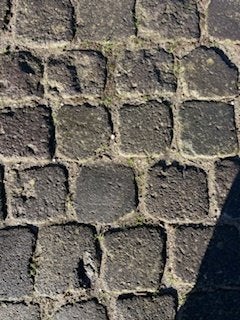 Partij herbruik basalt lava keien, Tuin en Terras, Ophalen, Gebruikt, Basalt, Kei