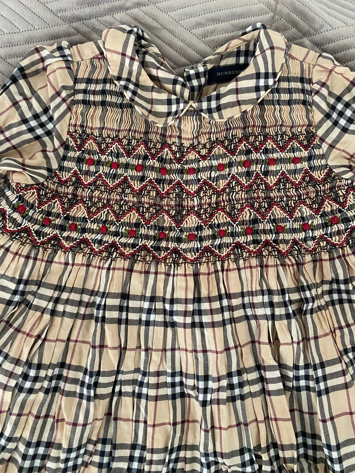 Burberry jurkje met Smockwerk, Kinderen en Baby's, Ophalen of Verzenden, Zo goed als nieuw, Meisje