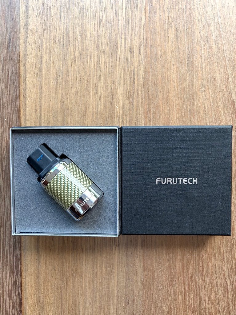 Furutech FI-50 NCF High-End IEC Connector, Ophalen of Verzenden, Zo goed als nieuw, 2 tot 5 meter, Overige kabels