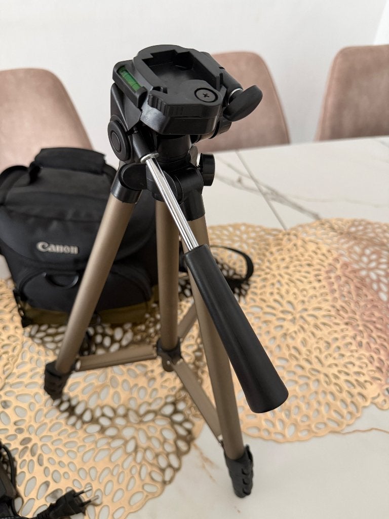 Canon EOS 550D Spiegelreflexset- Compleet!, Ophalen, Spiegelreflex, Canon, Geheugenkaart