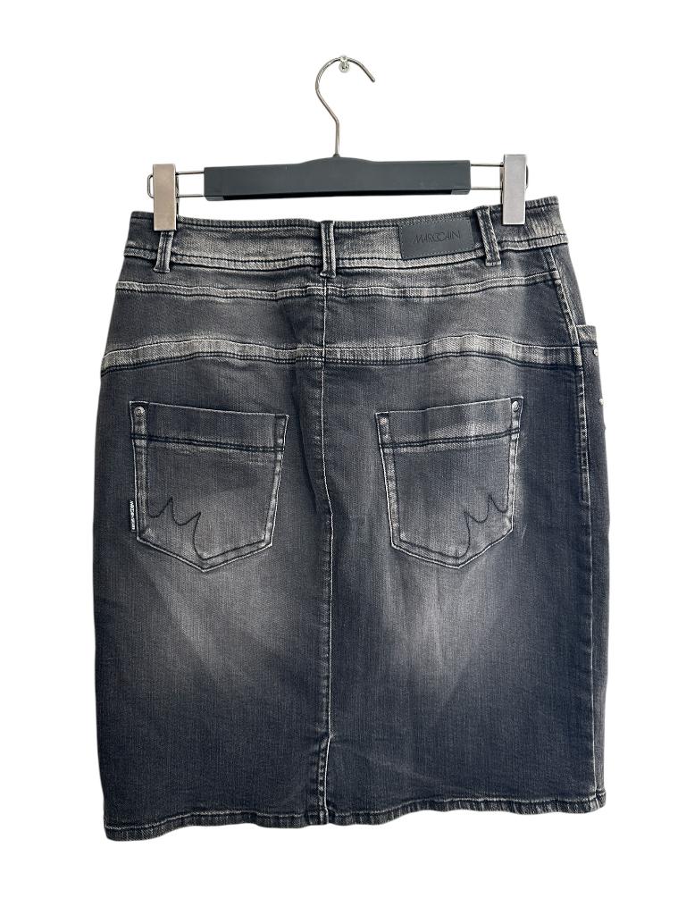 Marc Cain rok M, Zwart, Ophalen of Verzenden, Zo goed als nieuw, Boven de knie