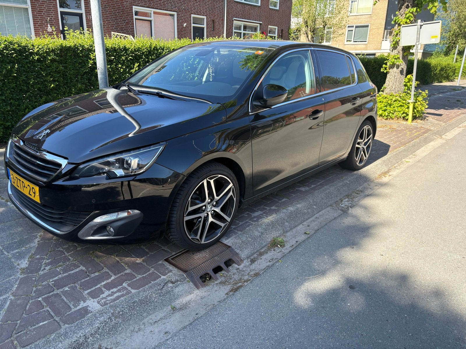 Peugeot 308 1.2E-THP 81/110 5-D 2015 Zwart, Auto's, Peugeot, Voorwielaandrijving, 1199 cc, 1055 kg, Origineel Nederlands