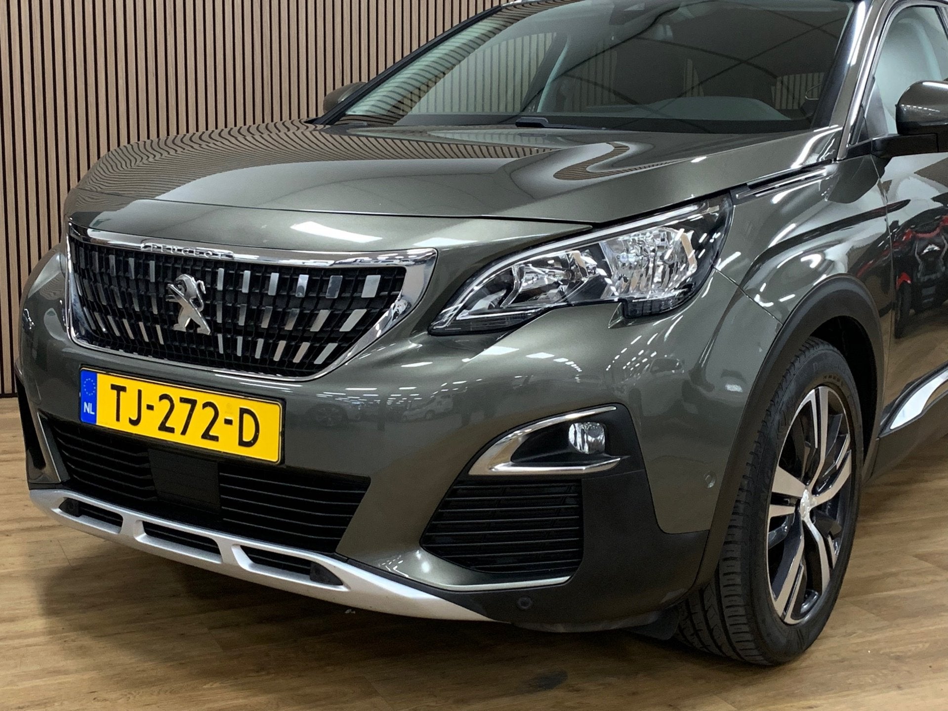 Peugeot 3008 1.6 Blue Lease Premium|Camera|Automaat|Climate, Auto's, 4 cilinders, Bedrijf, 165 pk, 1275 kg