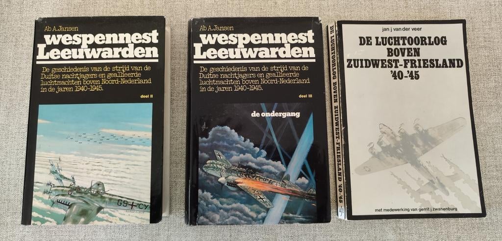 Wespennest Leeuwarden deel 2+3 en Luchtoorlog ZW Friesland, Ophalen of Verzenden, Tweede Wereldoorlog, Gelezen