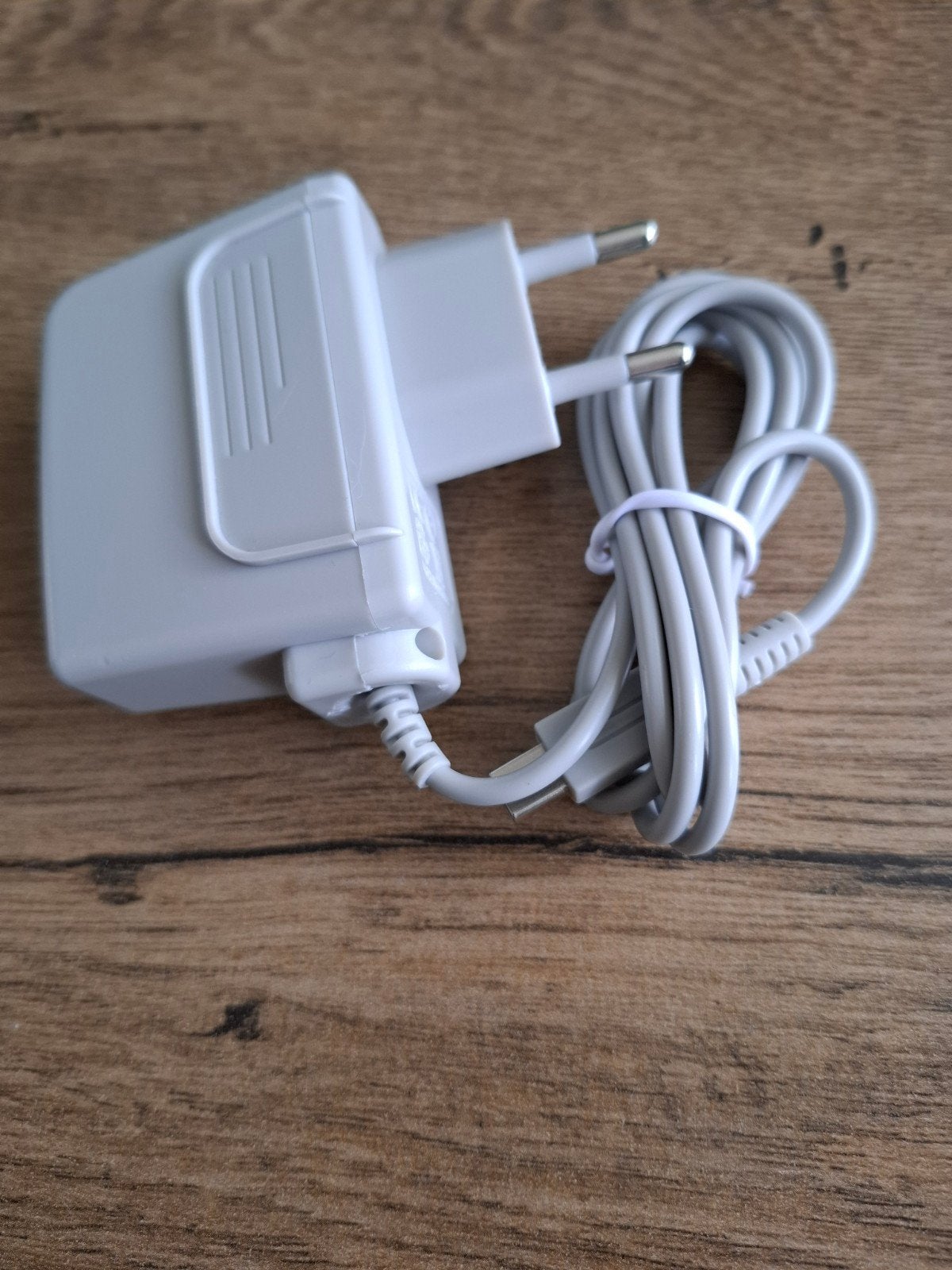 3ds lader niet gratis, Computers en Software, Laptop-opladers, Ophalen, Nieuw