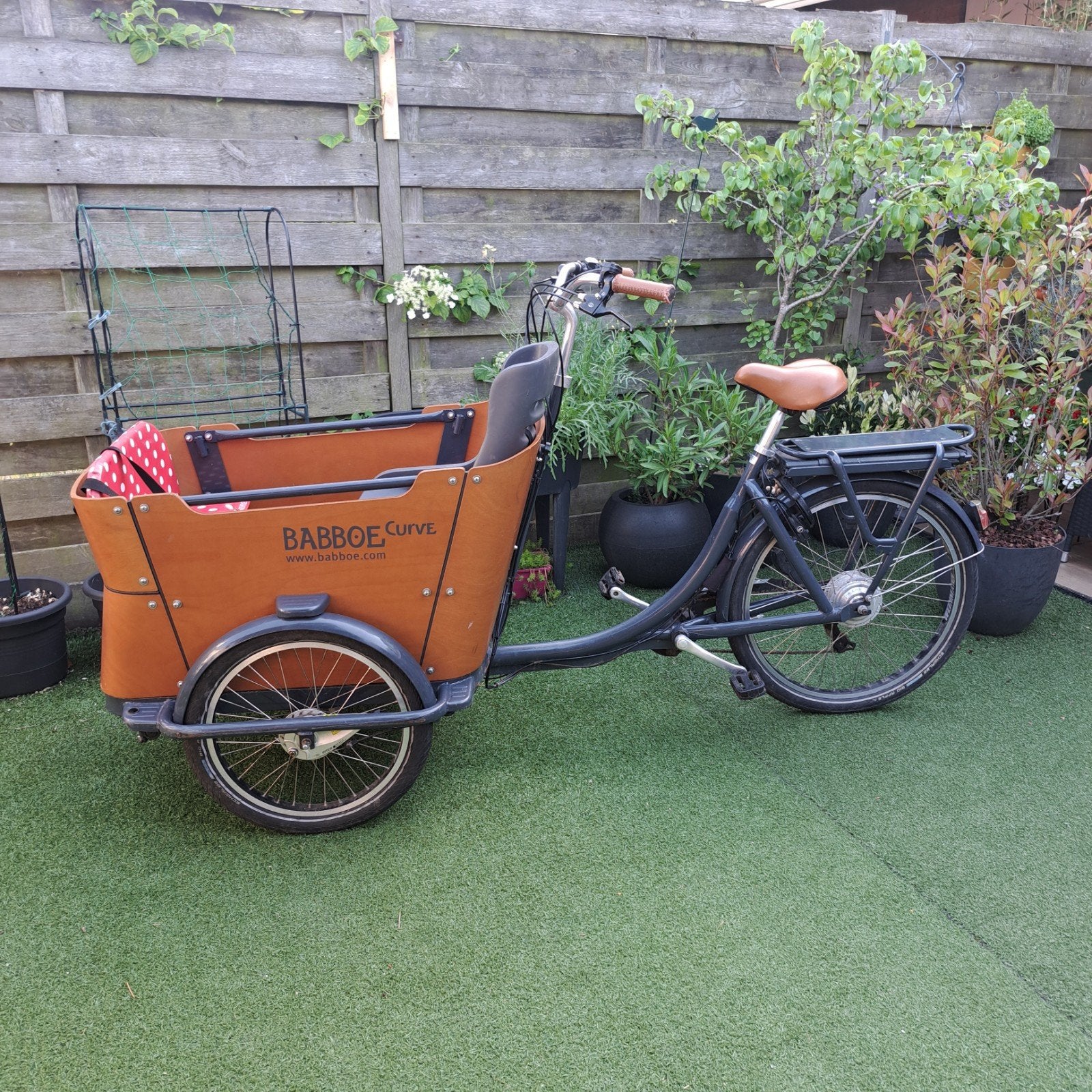 Babboe Curve Bakfiets - Elektrisch met zitjes, Ophalen, 4 kinderen of meer, Gebruikt, Elektrisch