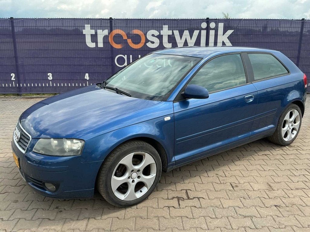 2004 - Audi - A3 - 1.6 Ambiente - Personenauto, Auto's, Audi, Bedrijf, A3, Benzine, Euro 3, Hatchback, Geïmporteerd, Blauw, Gebruikt