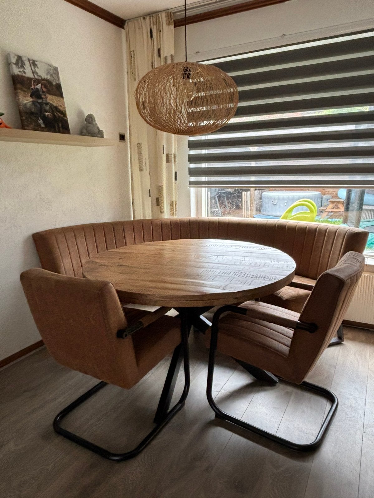 Ronde eetkamerbank + stoelen + tafel, Huis en Inrichting, Ophalen, Gebruikt, Minder dan 4 stoelen