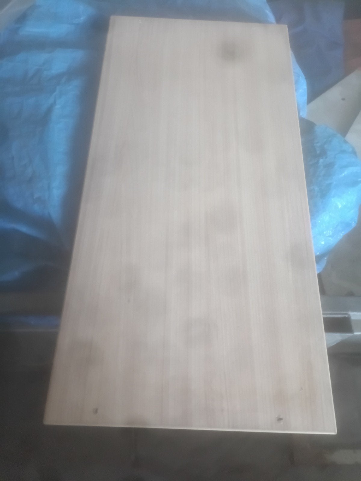 Legplanken. Kleur licht beuken. Rondom afgewerkt., Ophalen