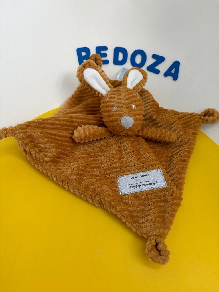 K2925 VIB doekje konijn bruin ribstof, Ophalen of Verzenden, Zo goed als nieuw, Konijn