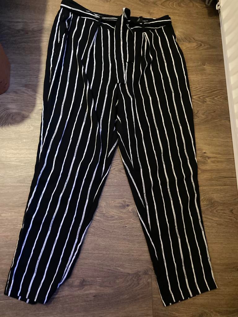 Broek gestreept Pieces, Zwart, Maat 46/48 (XL) of groter, Ophalen of Verzenden, Lang