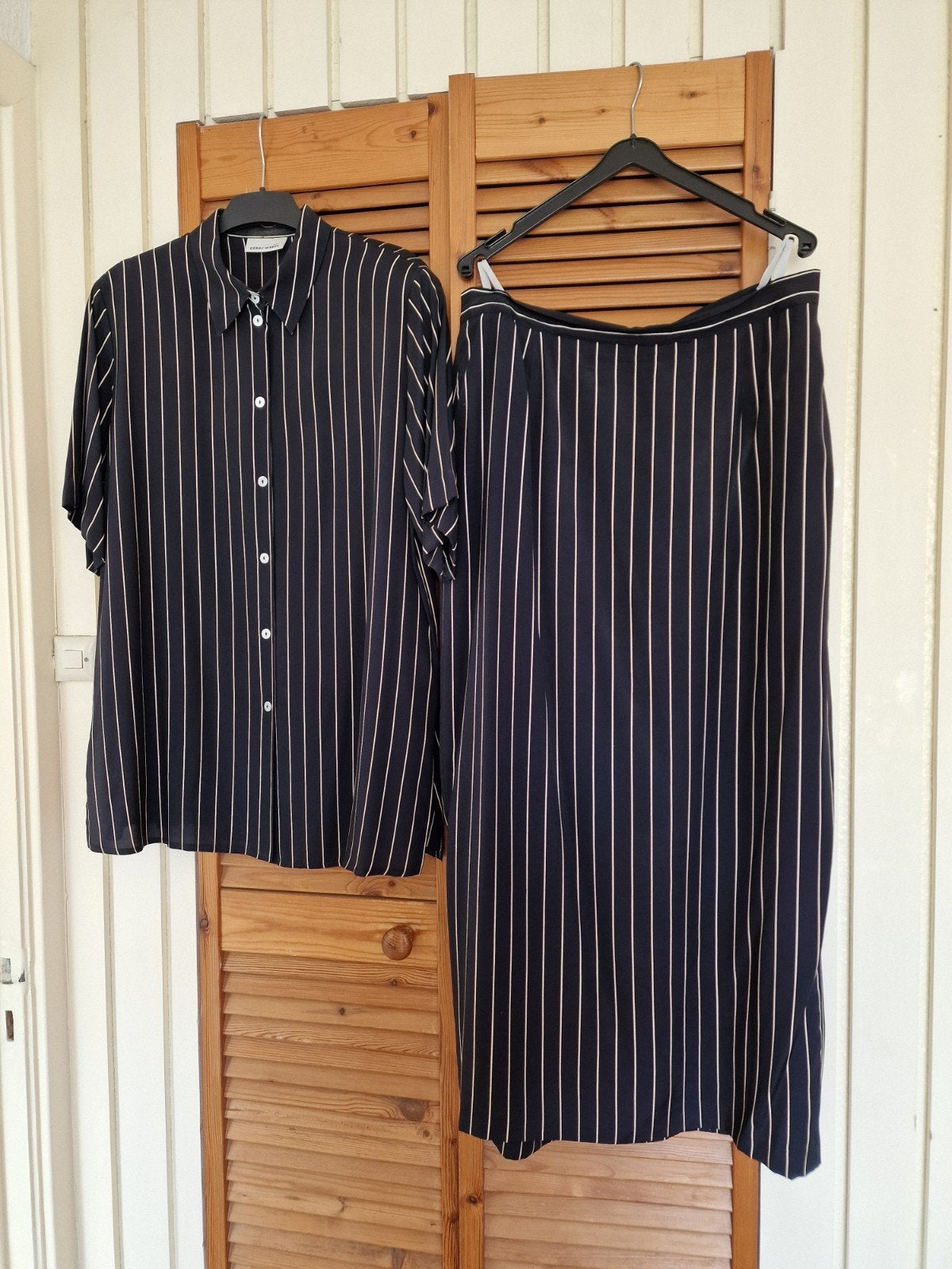 Prachtig setje - zwart met krijtstreepje, Kleding | Dames, Ophalen of Verzenden, Zo goed als nieuw, Zwart