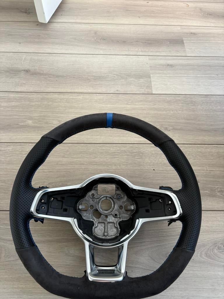 Orgineel herbekleed volkswagen stuur, Auto-onderdelen, Ophalen of Verzenden, Gebruikt, Volkswagen