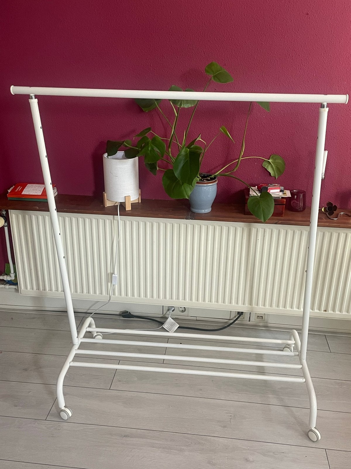 IKEA kleidingrek, Ophalen, Met wielen, Gebruikt