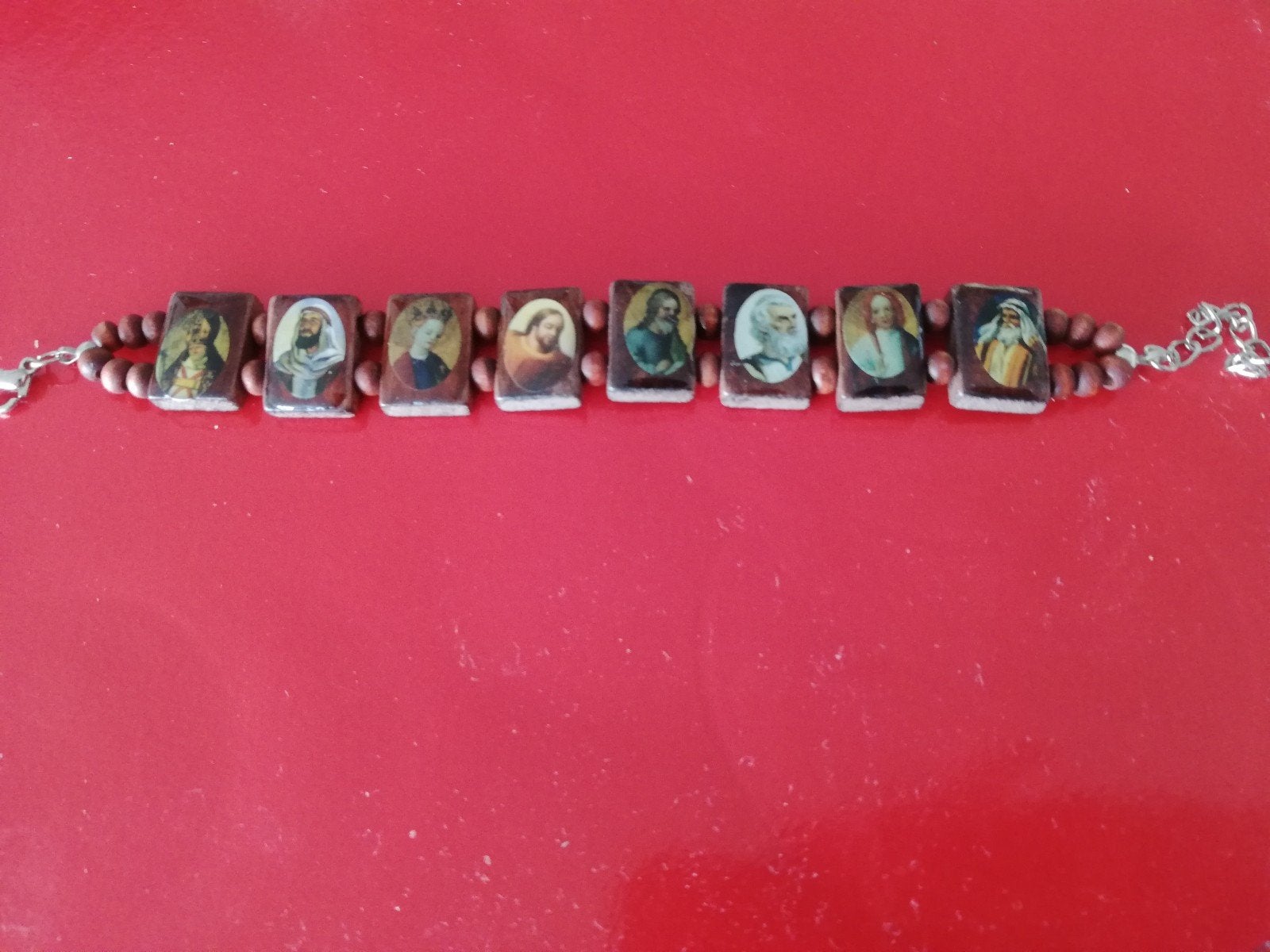 Nieuwe armband met afbeeldingen, Ophalen of Verzenden, Nieuw, Bruin
