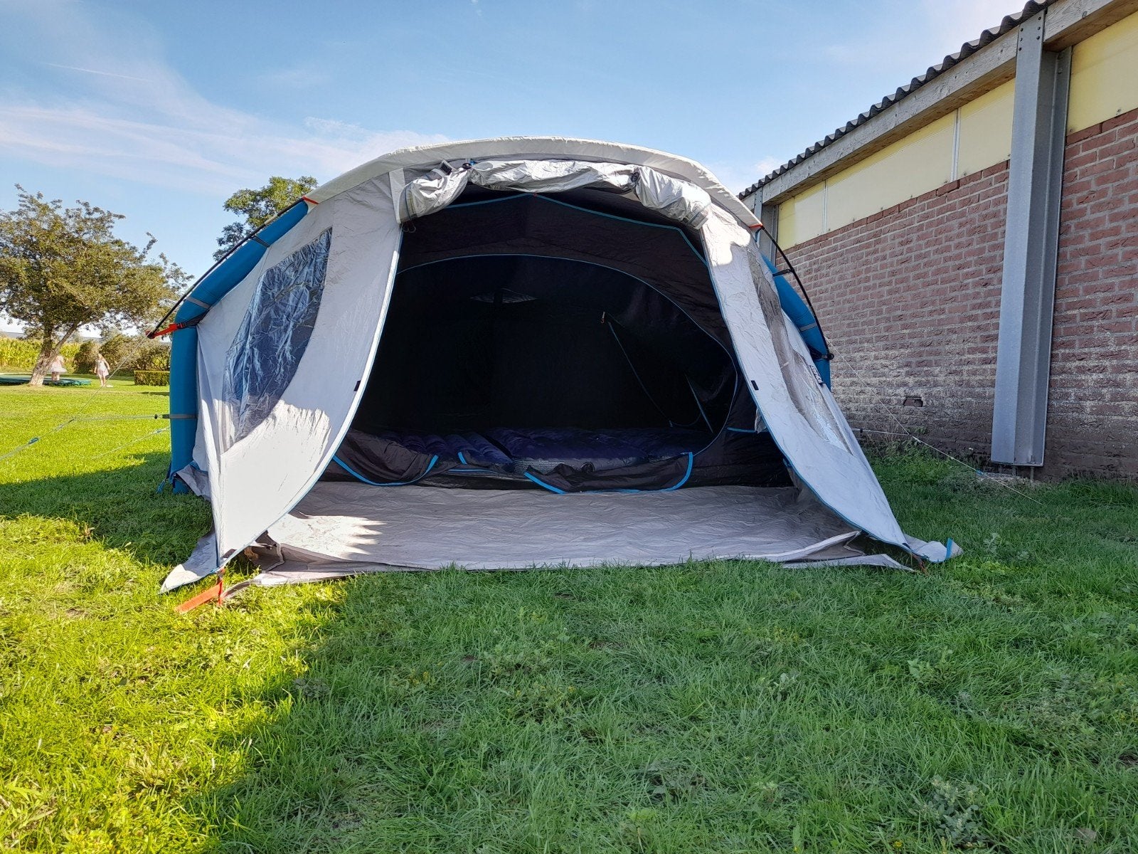 Quechua Air Seconds Family 4 XL Fresh & Black tent, Ophalen, Zo goed als nieuw, Tot en met 4