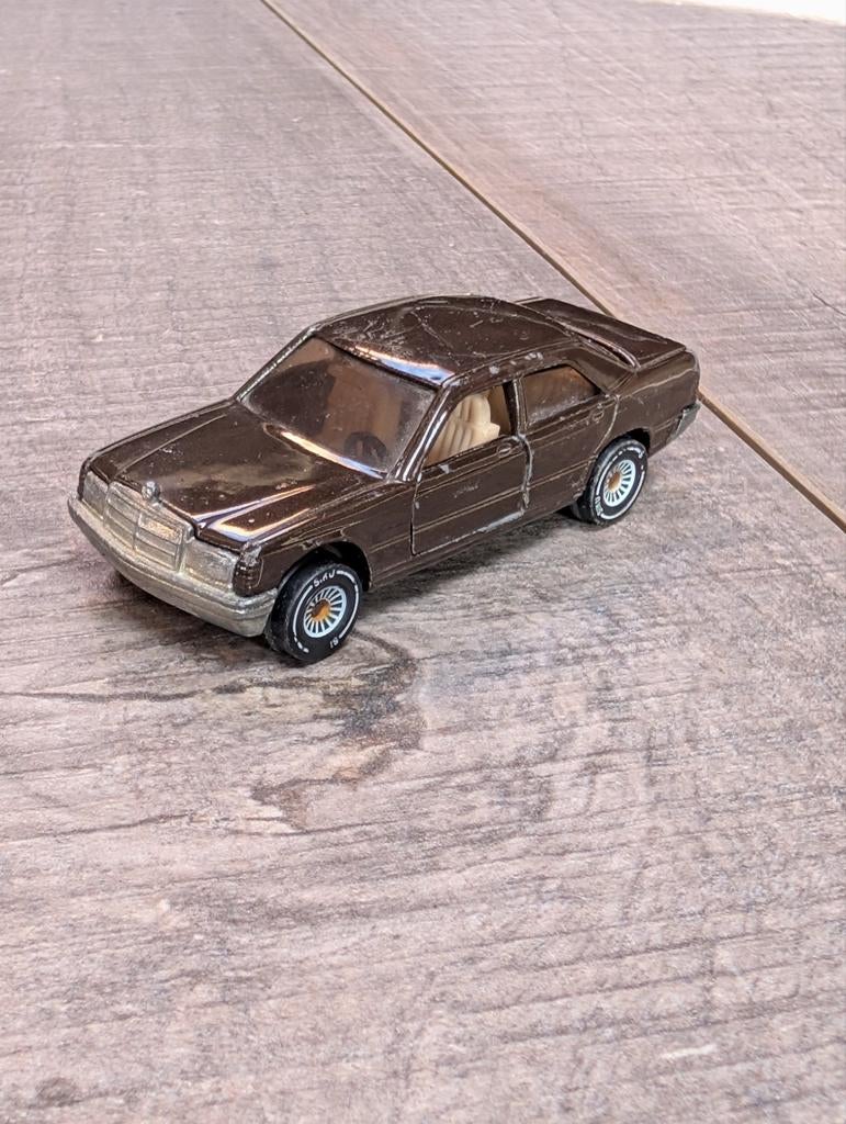 Siku Mercedes Benz 190E - W. Germany (nr. 1054), Ophalen of Verzenden, Gebruikt, 1:50 of kleiner, Auto