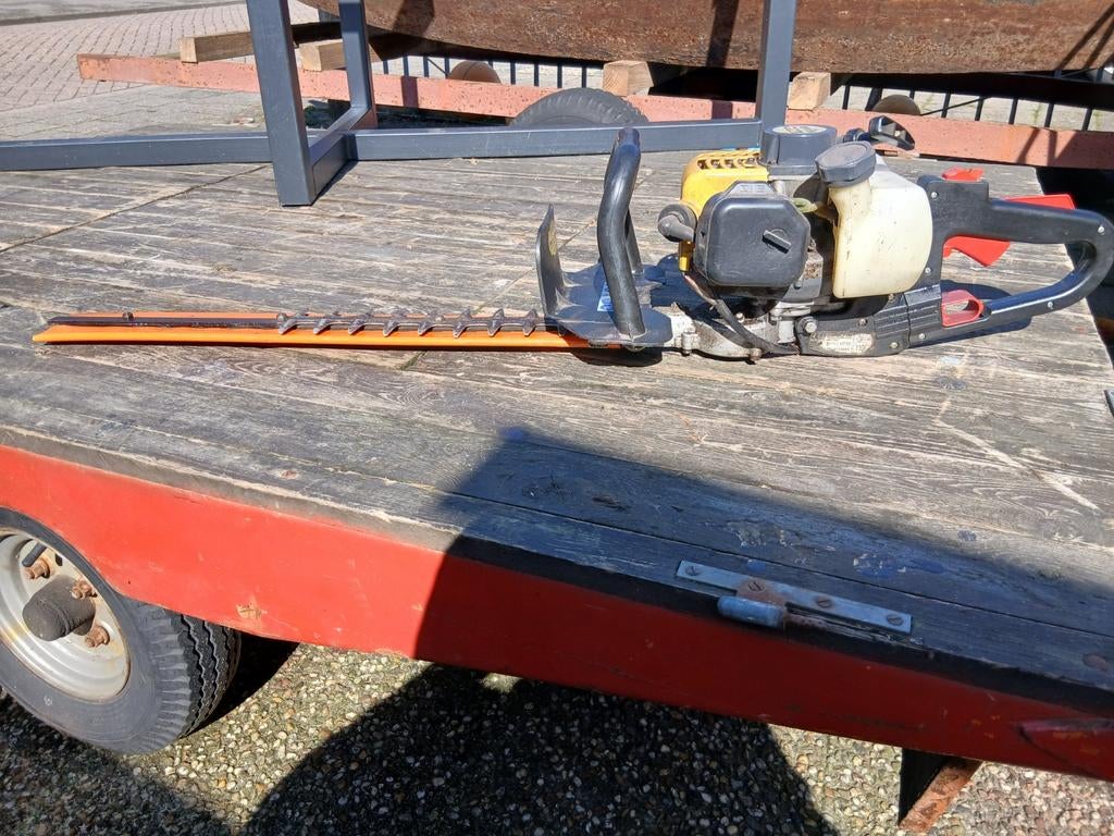 Heggenschaar stiga benzine, Tuin en Terras, Hand-tuingereedschap, Ophalen, Gebruikt
