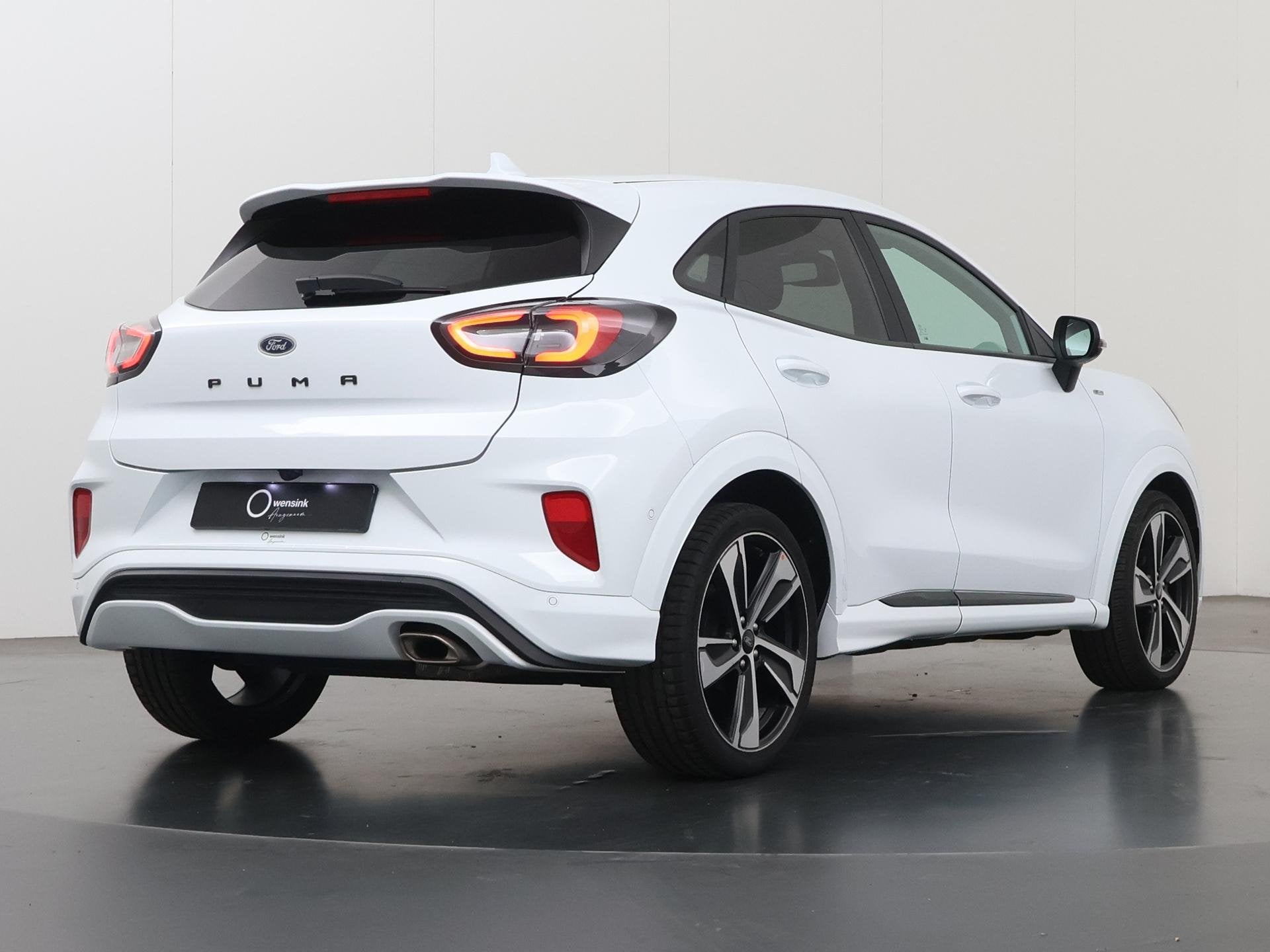 Ford Puma 1.0 EcoBoost Hybrid ST-Line X | Navigatie | Parkee, Auto's, Ford, 125 pk, 1298 kg, Leder en Stof, Wit