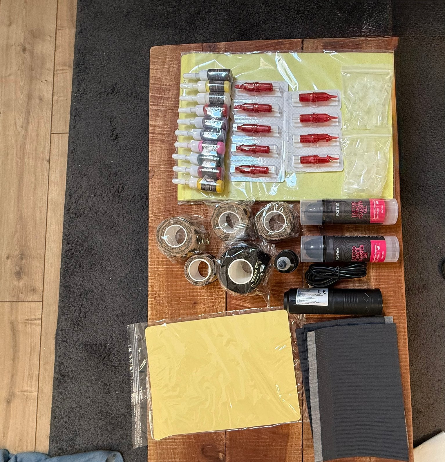 Beginners tattooset met toebehoren, Ophalen, Zo goed als nieuw, Staal