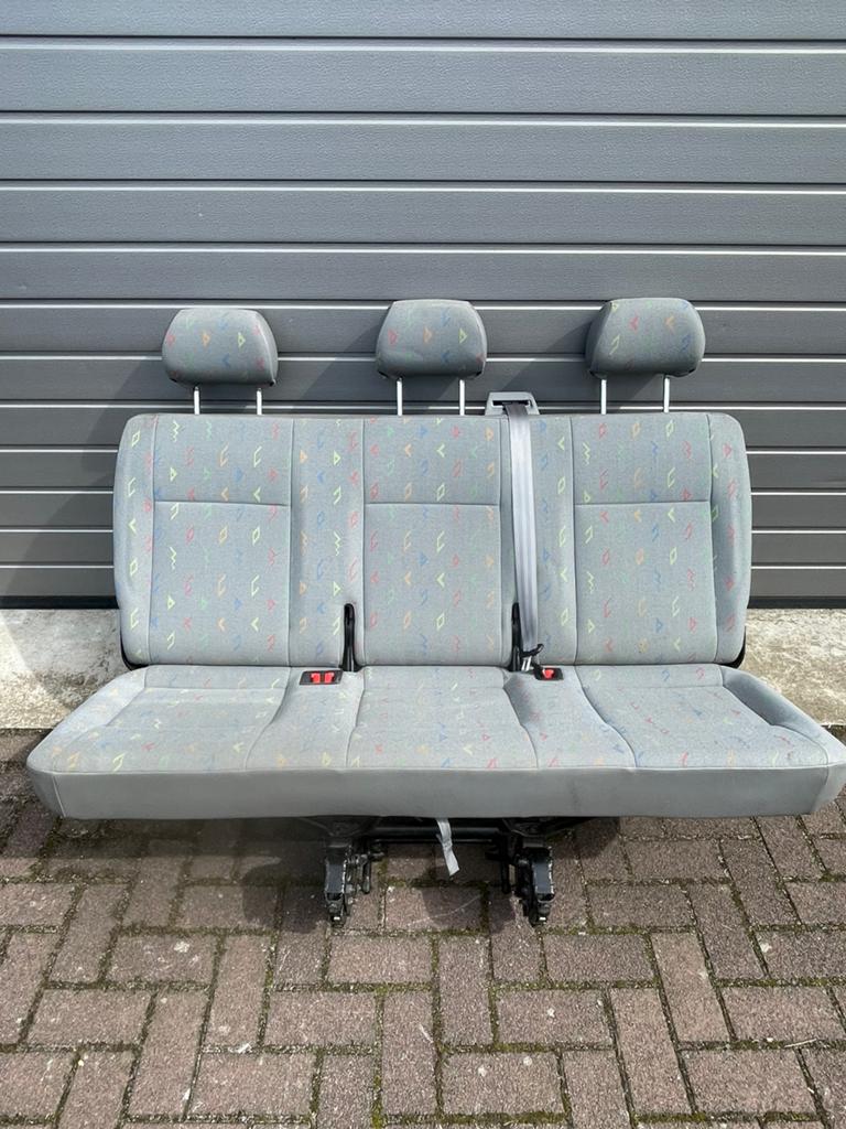 Vw Transporter T5 T6 Achterbank Bank 3-Zits Inca, Auto-onderdelen, Interieur en Bekleding, Ophalen, Austin