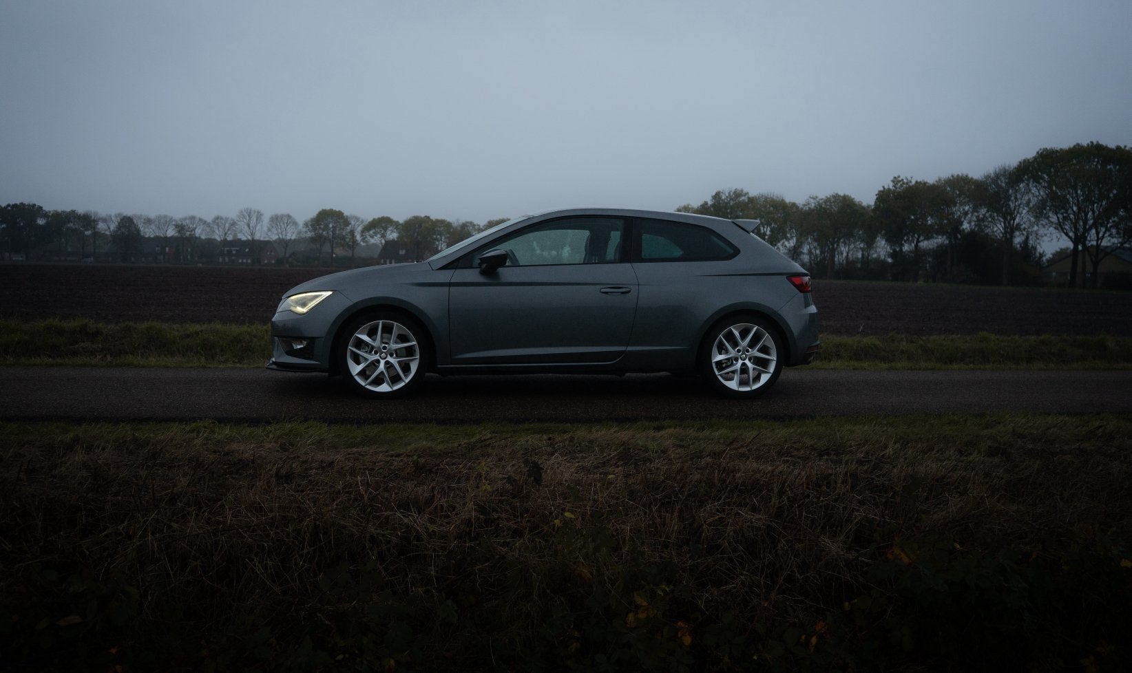 Seat Leon 1.8 TSI |SC| 180PK| Dsg-7 | Business | NL|, Dealer onderhouden, 4 cilinders, Verwarmde buitenspiegels, Leon