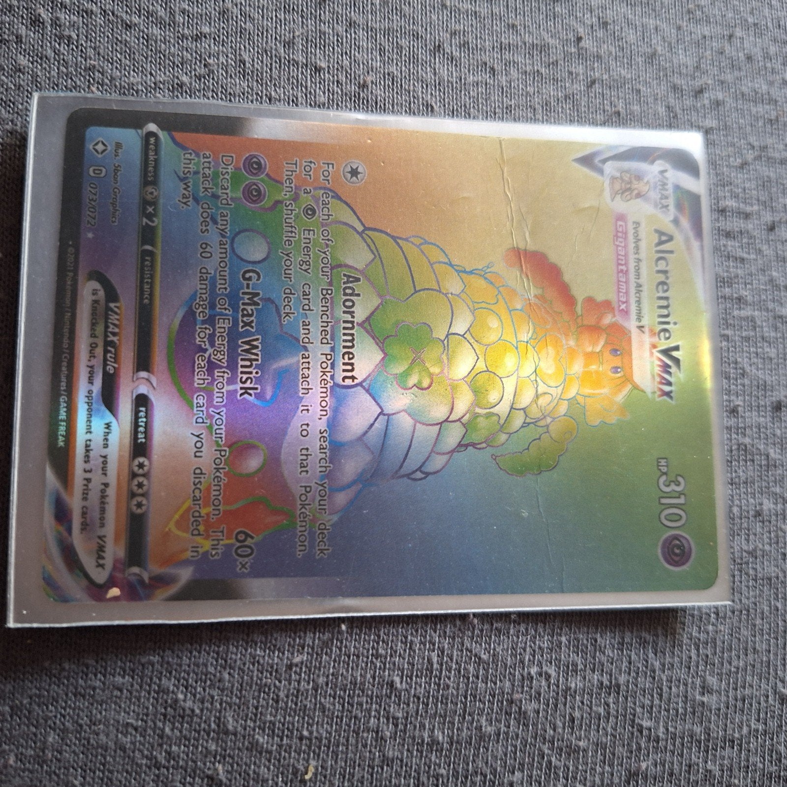 Pokémon Alcremie VMAX kaart - Licht beschadigd, Hobby en Vrije tijd, Ophalen, Gebruikt, Losse kaart, Foil