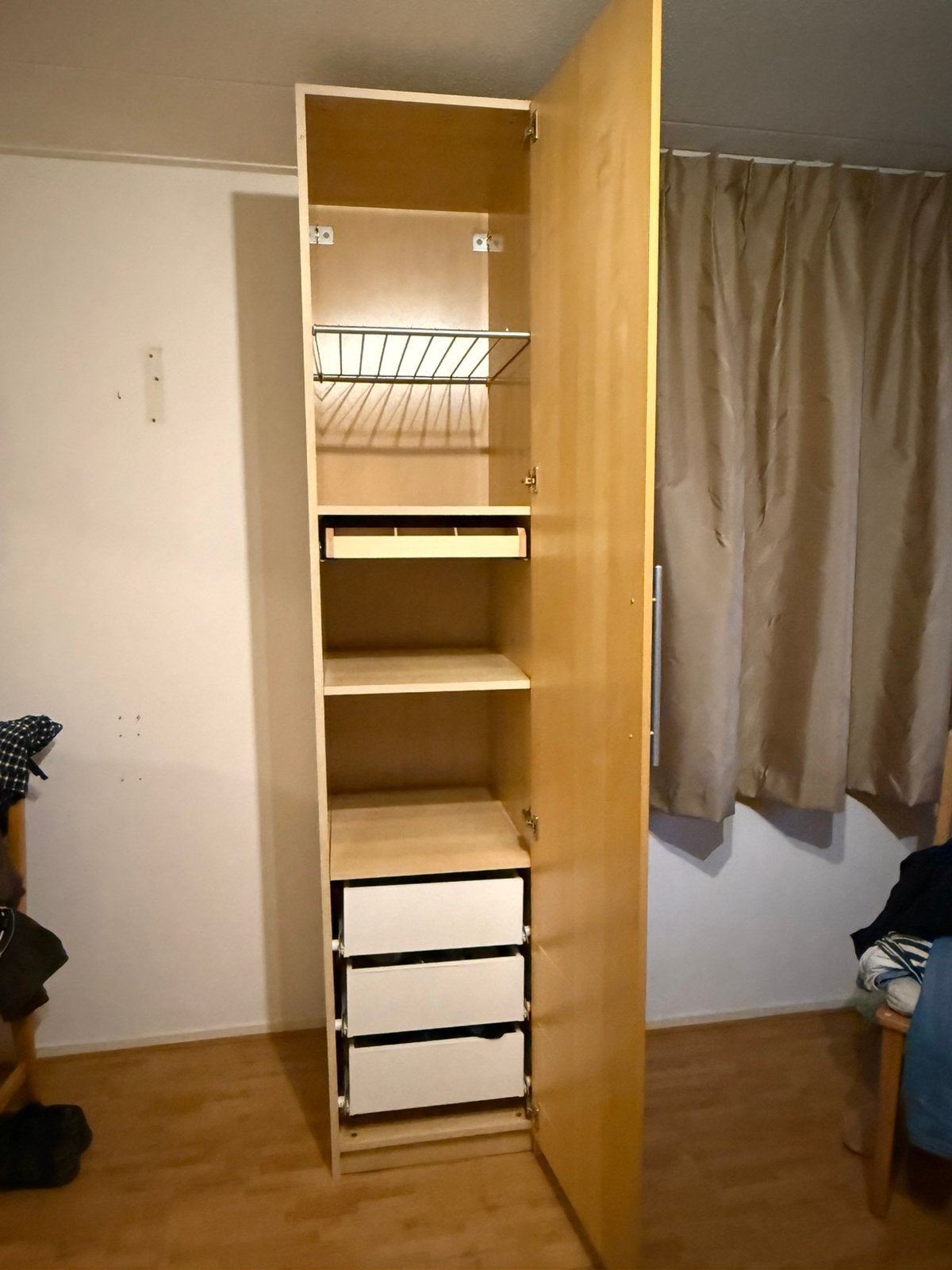 Pax kast kledingkast met inrichting nieuwstaat, Ophalen, Zo goed als nieuw, 50 tot 75 cm, 200 cm of meer