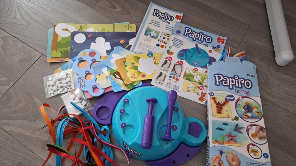 Papiro papier filigraan voor kinderen, Ophalen