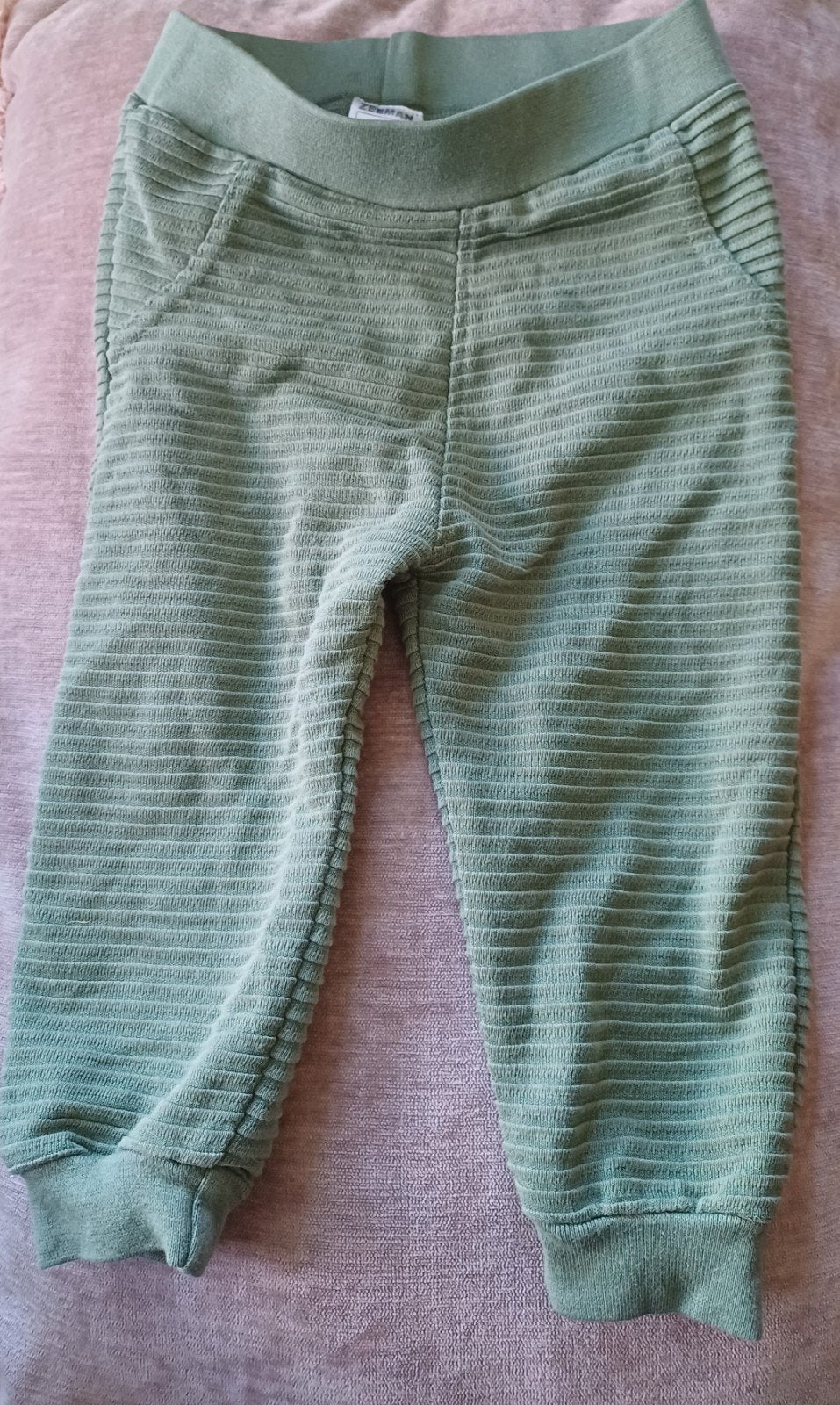 Groen broekje Zeeman maat 74, Zeeman, Broekje, Jongetje of Meisje, Ophalen of Verzenden