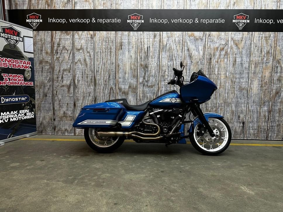 HARLEY-DAVIDSON Road Glide ST Fast Johnnie (bj 2023) 13,999, Motoren, 2 cilinders, HARLEY-DAVIDSON, Chopper, Bedrijf