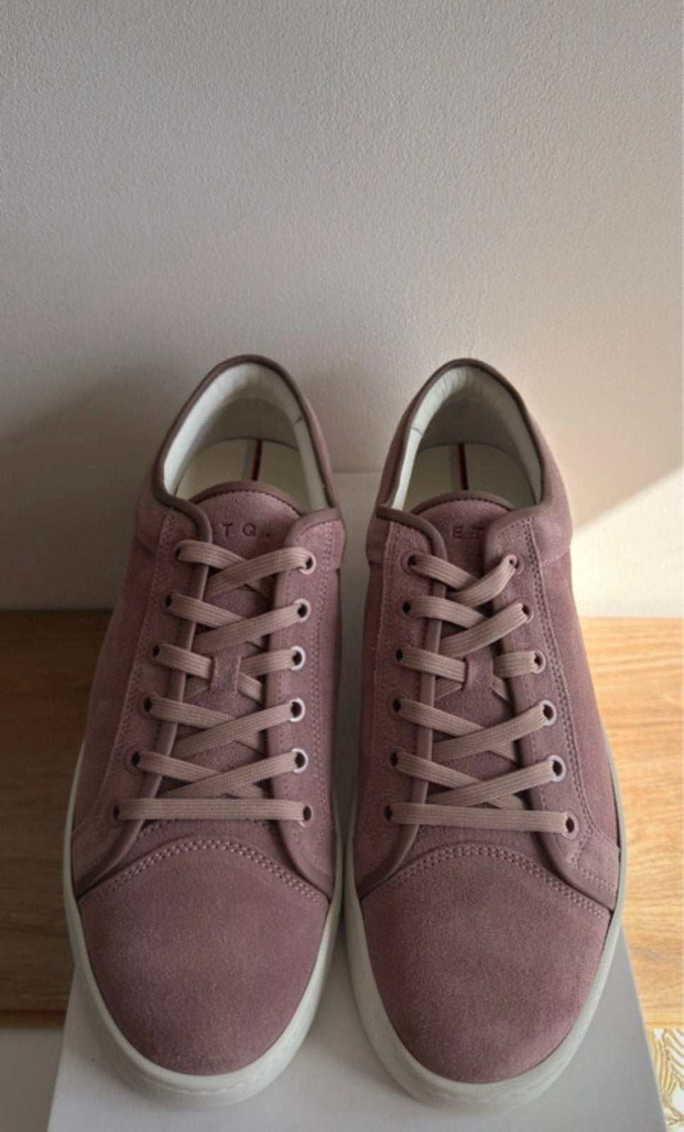 Nieuw sneaker Etq 43, Ophalen of Verzenden, Zo goed als nieuw, Sneakers of Gympen