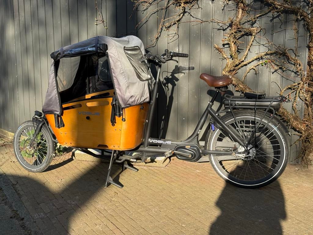 Bakfiets Vogue met huif &  plek voor 4 kinderen, Fietsen en Brommers, Fietsen | Bakfietsen, 4 kinderen of meer, Gebruikt, Elektrisch