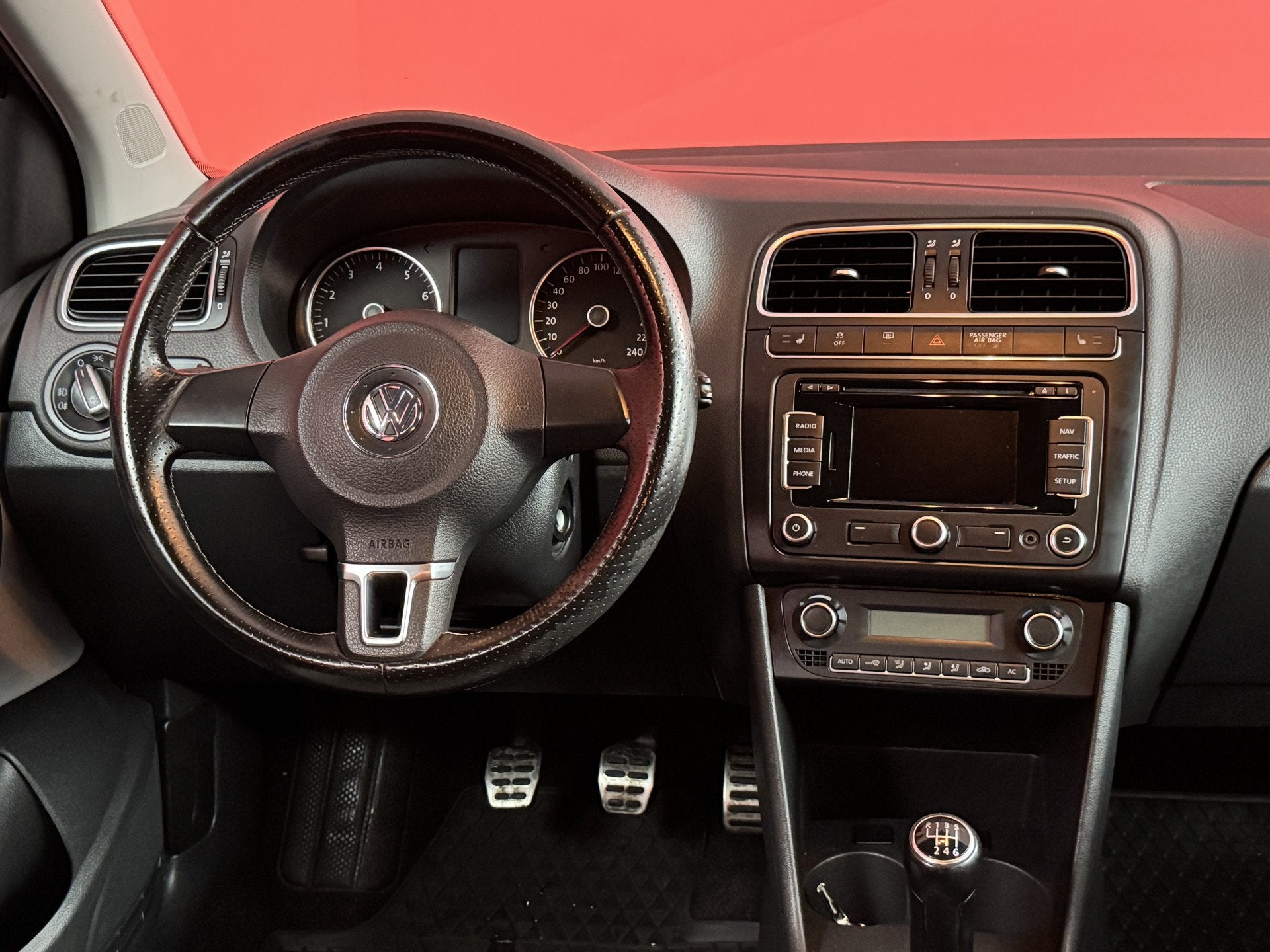Volkswagen Polo 1.2 TSI Cross | Stoelverwarming | Clima | Cr, Voorwielaandrijving, Stof, Zwart, Zwart