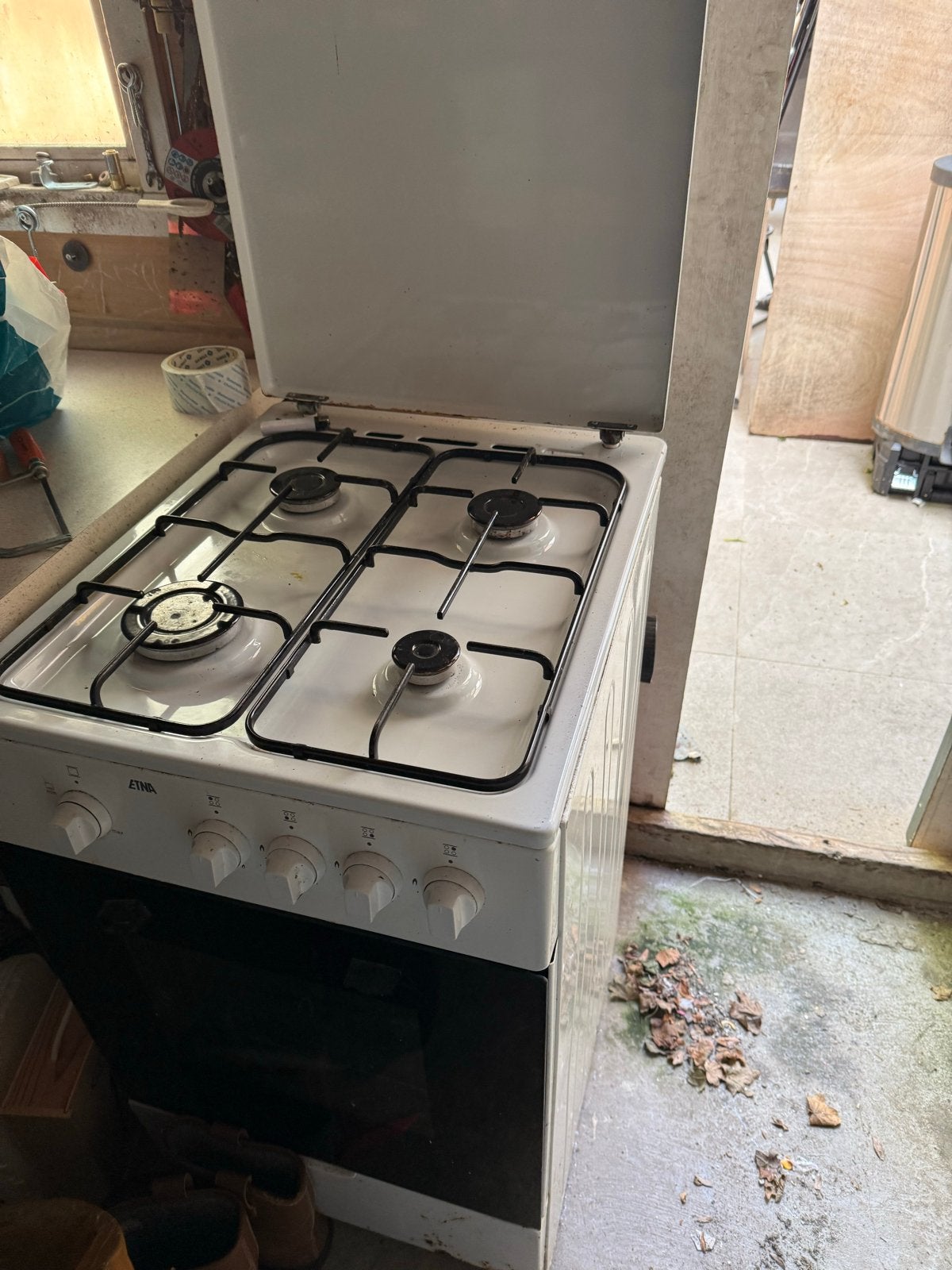 Butaangas Etna gasfornuis met oven - Vrijstaand en gebruikt, Gebruikt, 60 cm of meer, Gas, Vrijstaand