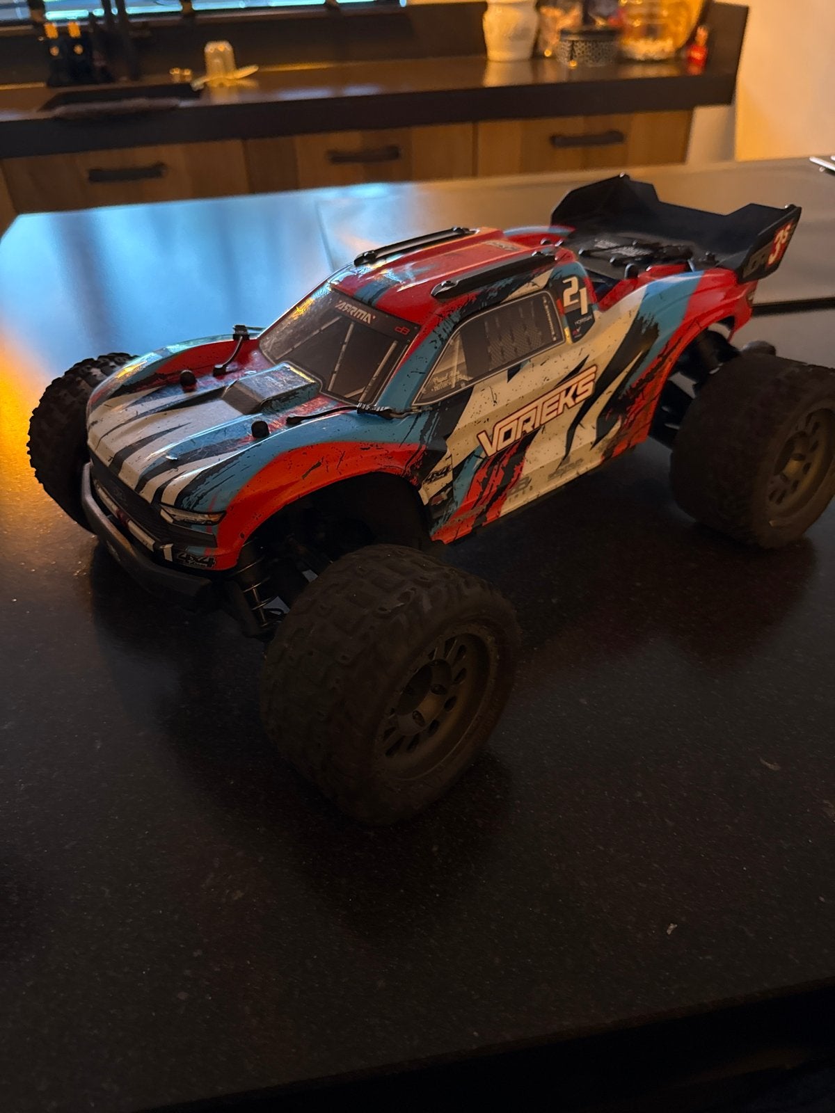 ARRMA Vorteks 4x4 RC Auto, Gebruikt, Auto offroad, Schaal 1:10, RTR (Ready to Run)