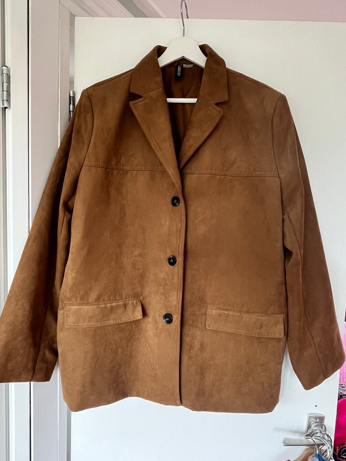 Mooie jas mt L oversized bruin, Ophalen of Verzenden, Zo goed als nieuw, Bruin