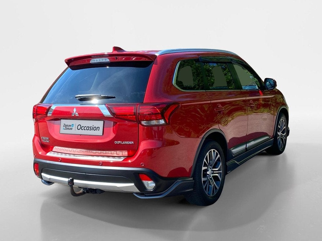 Mitsubishi Outlander 2.0 Executive Edition Trekhaak , electr, Auto's, Mitsubishi, Stof, 4 cilinders, 1435 kg, 7 stoelen