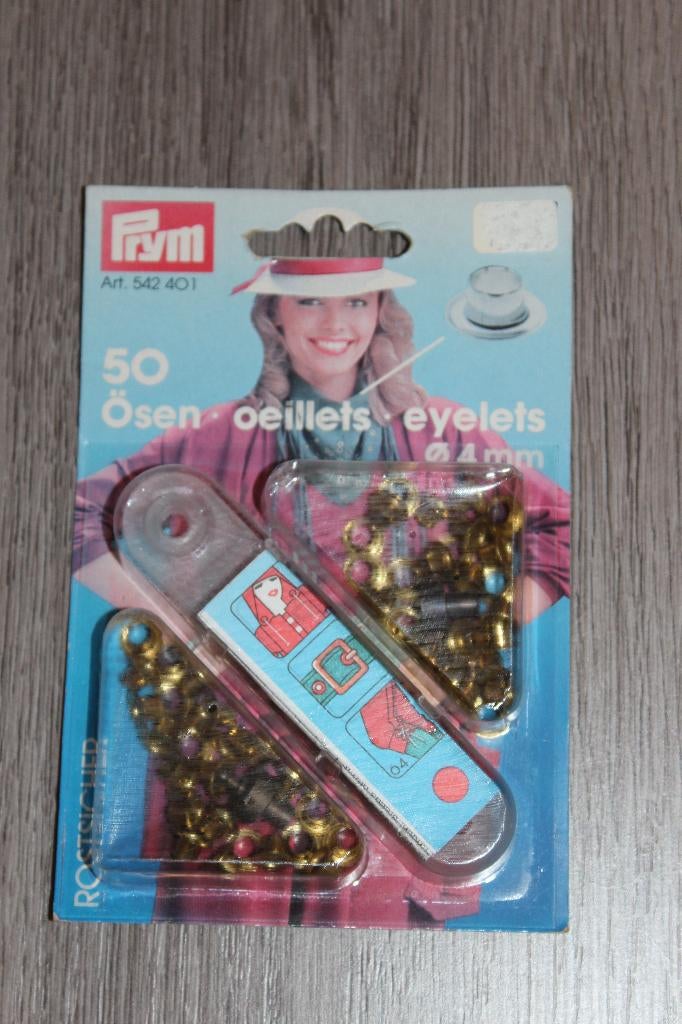 Prym 542401 goud Nestels ringen/schijven 4mm met pons #2355, Ophalen of Verzenden, Nieuw, Knoop of Knopen