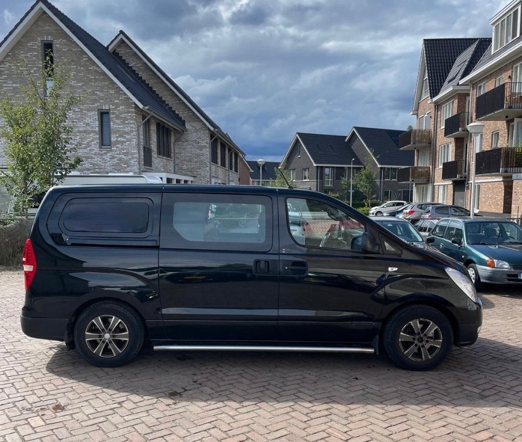 Hyundai H300 2.5 Crdi '' Dubbele Cabine '' Euro 5, Euro 5, Parkeersensor, Zwart, Origineel Nederlands