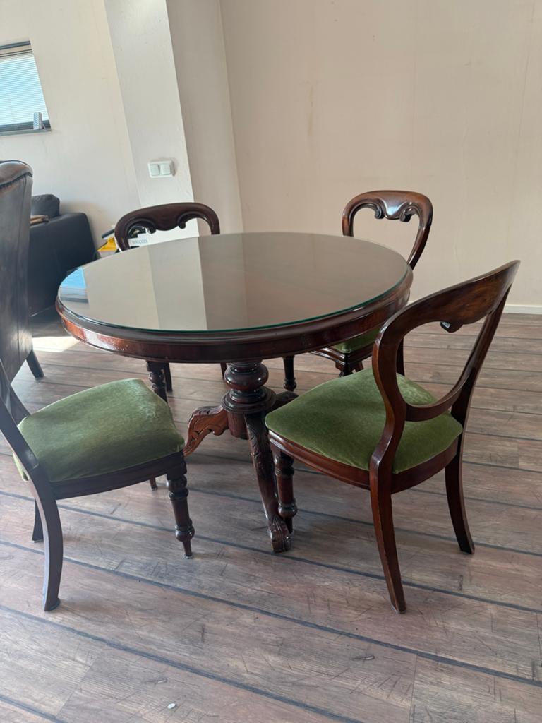 Antieke Ronde Eetkamertafel met 4 Stoelen, Antiek en Kunst, Antiek | Meubels | Tafels, Ophalen