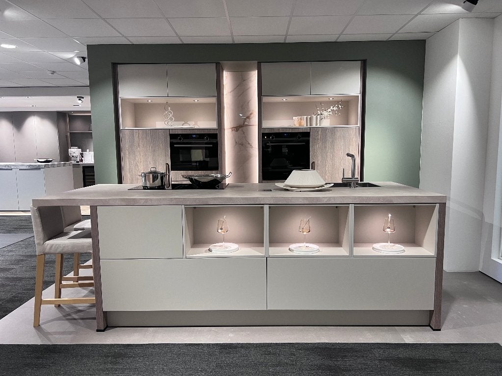 luxe showroomkeuken met kookeiland, Ophalen, Overige kleuren, Overige typen, Nieuw