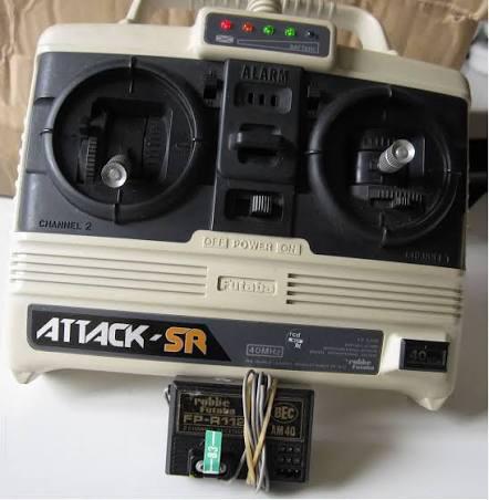 Futaba Attack-SR 40MHz zender met ontvanger en kristallen, Gebruikt, Onderdeel, Overige schalen, Overige typen