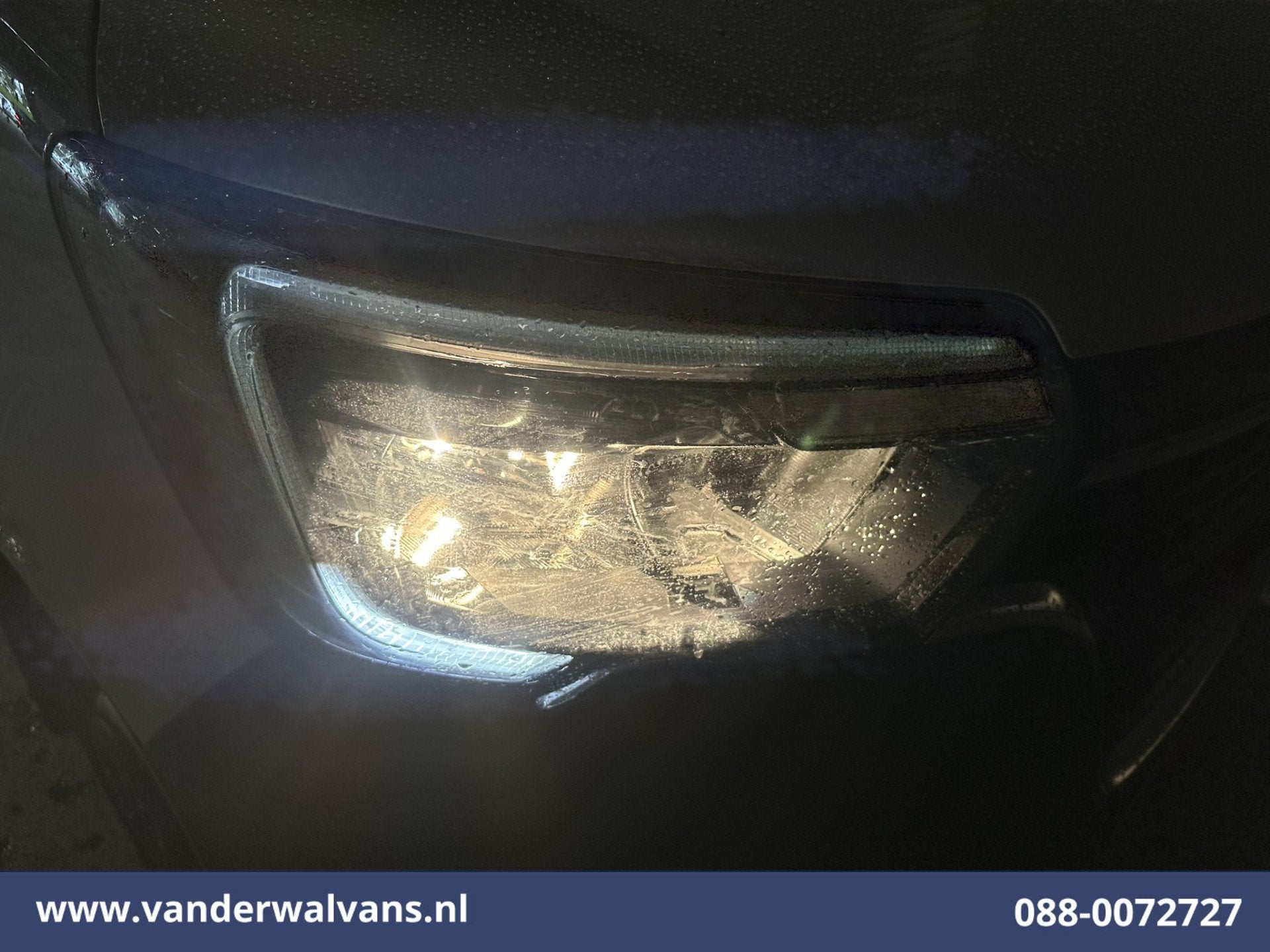 Foto 3 van Renault Master 2.3 dCi 136pk L2H2 Euro6 Airco | Navigatie |
