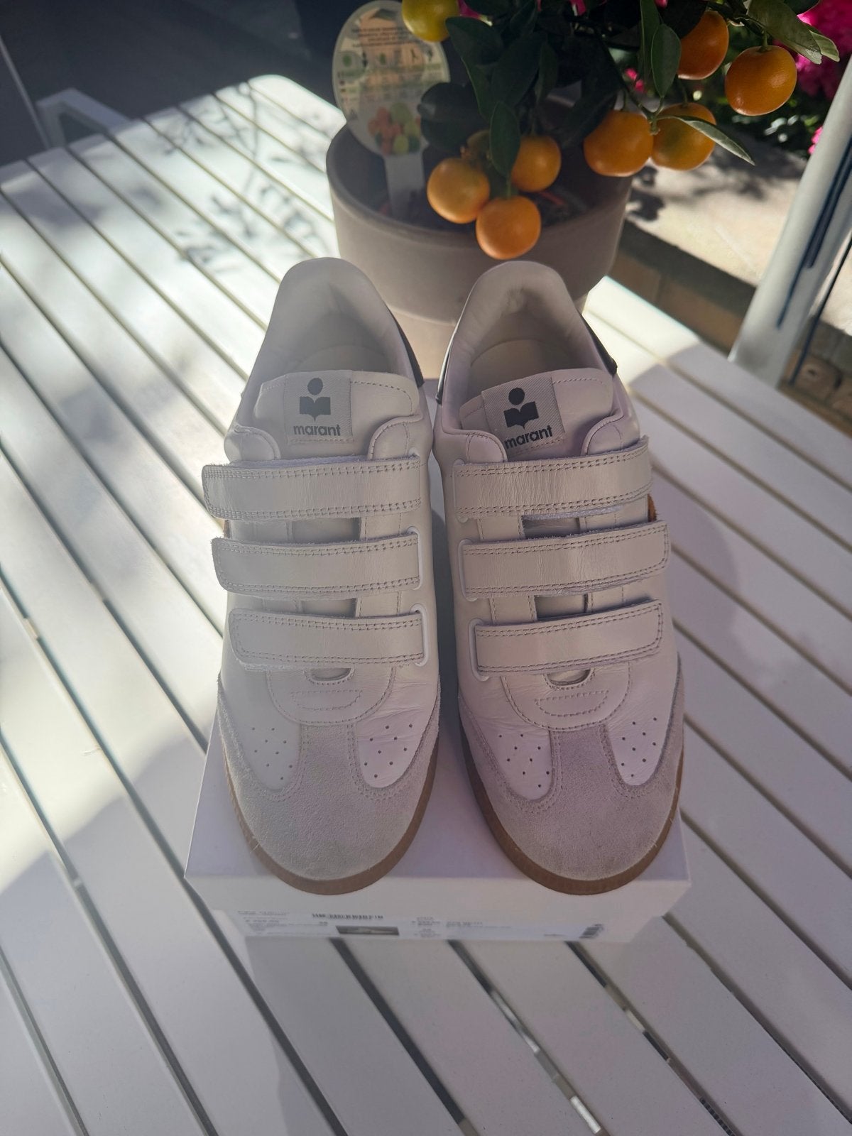 Isabel Marant sneakers maat 39 - Zo goed als nieuw, Ophalen of Verzenden, Zo goed als nieuw, Wit, Sneakers of Gympen