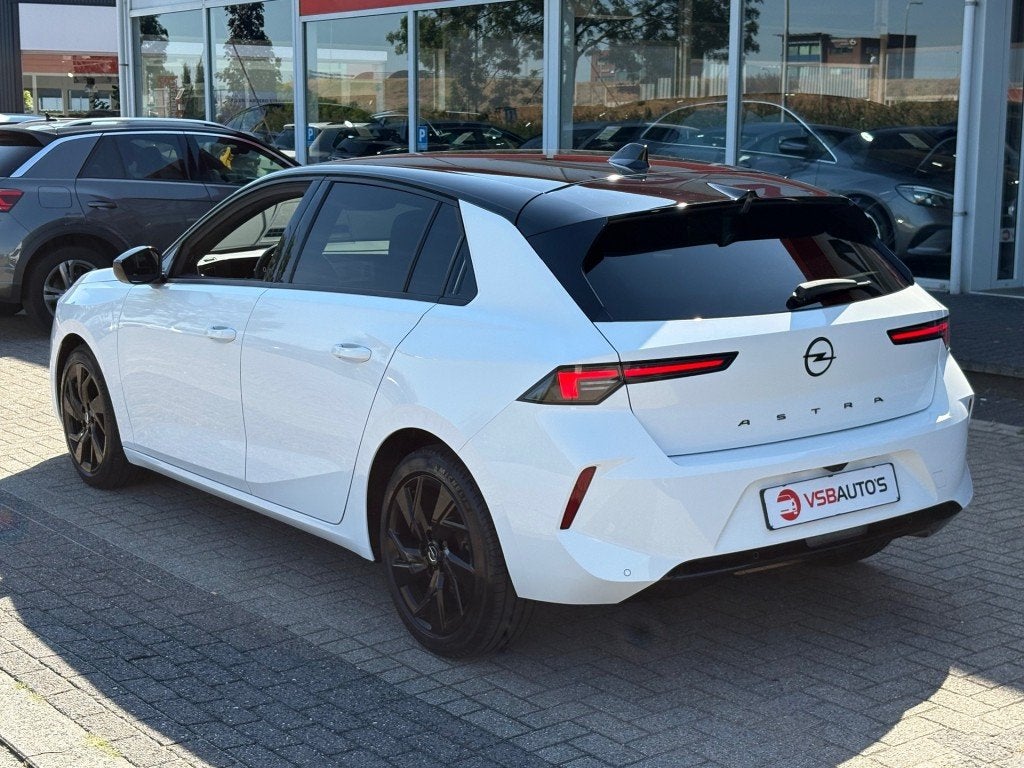 Opel ASTRA 1.2 TURBO AUT. 130PK GS-LINE TWO-TONE LED NAVI CA, Auto's, Automaat, Gebruikt, Huisgarantie, 1199 cc