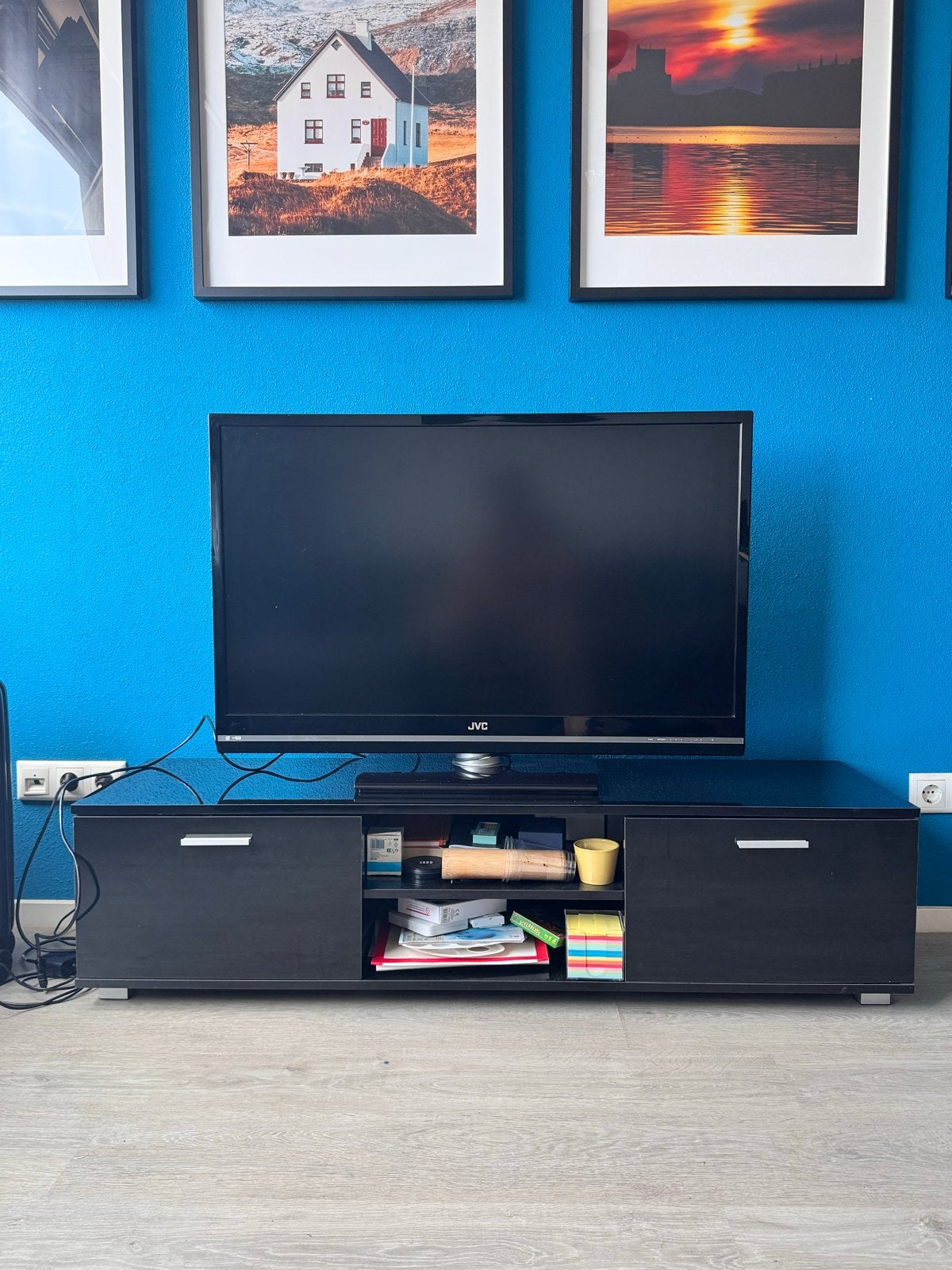 JVC flatscreen tv (ca. 40 inch) met zwart tv-meubel, Audio, Tv en Foto, Televisies, Ophalen, Gebruikt, 100 cm of meer, Overige merken