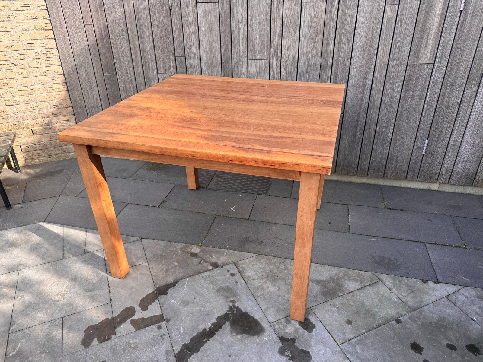 Massief kersenhouten eettafels plus bijzettafels, Ophalen, Gebruikt, Vierkant, 50 tot 100 cm