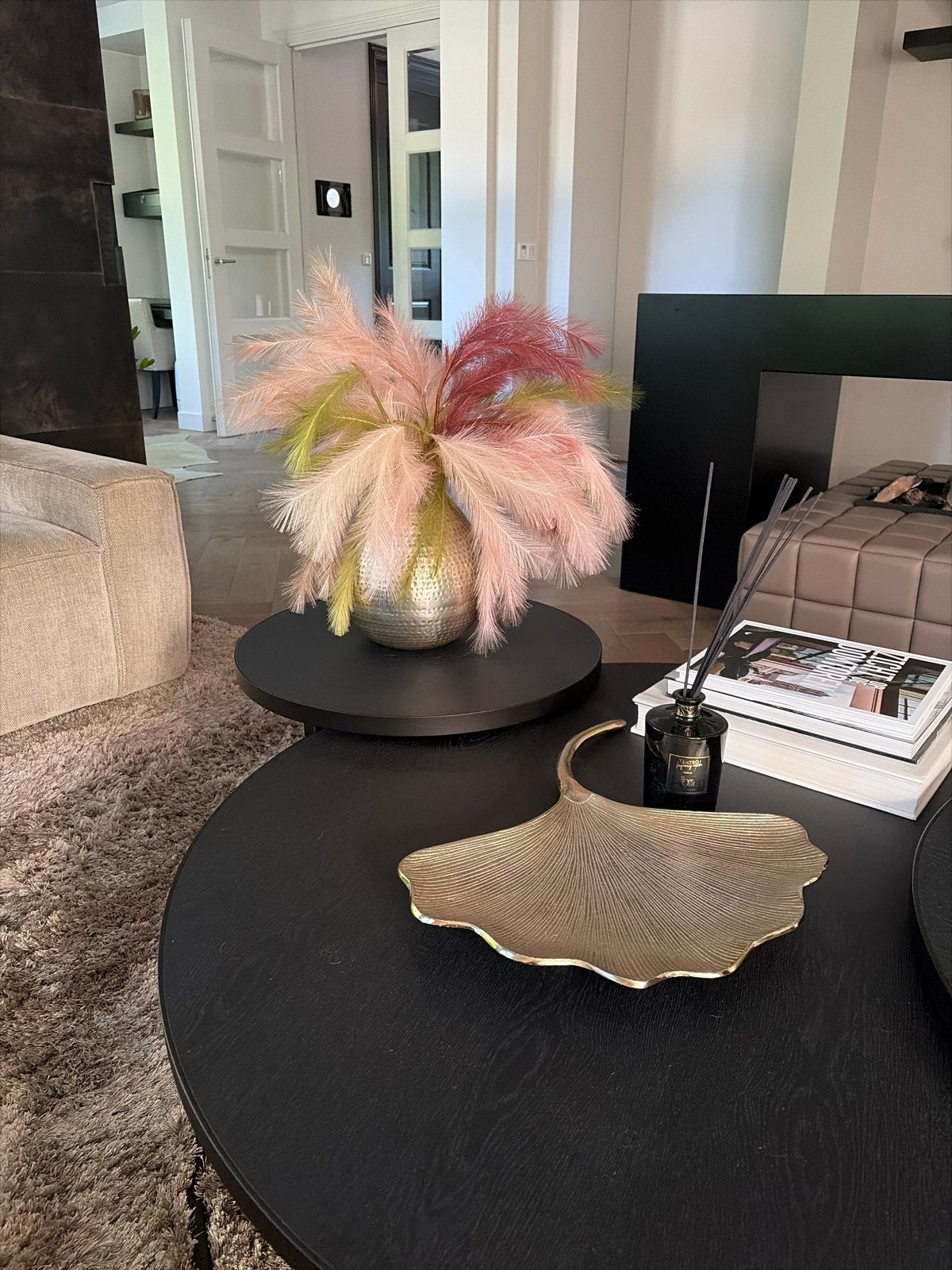 Decoratieve pluimen in vaas, Ophalen, Meerkleurig, Zo goed als nieuw, Metaal